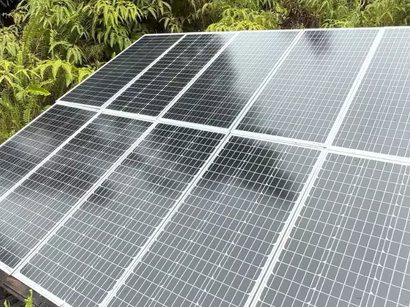 Connecting Solar Panels to an Inverter