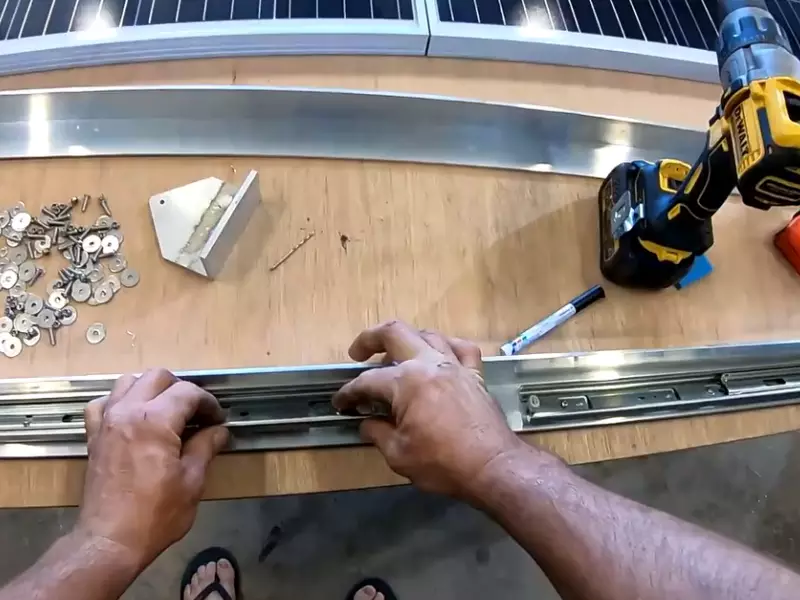 How to Mount A Solar Panel Under A Roof Rack