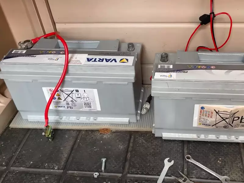 How to Charge Multiple Batteries with One Solar Panel